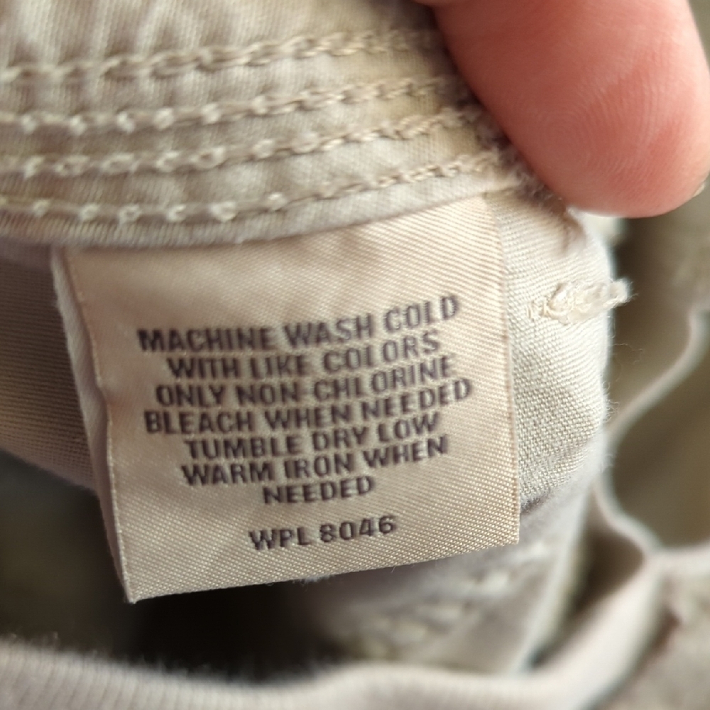 Style & Co. Cream Cargo Capris - Picture 10 of 10